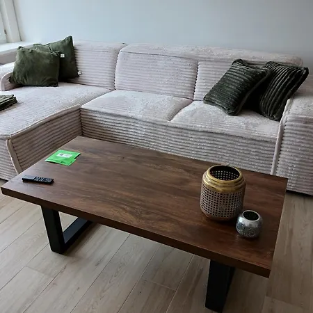 Betsy Met Direct Zeezicht Apartmán